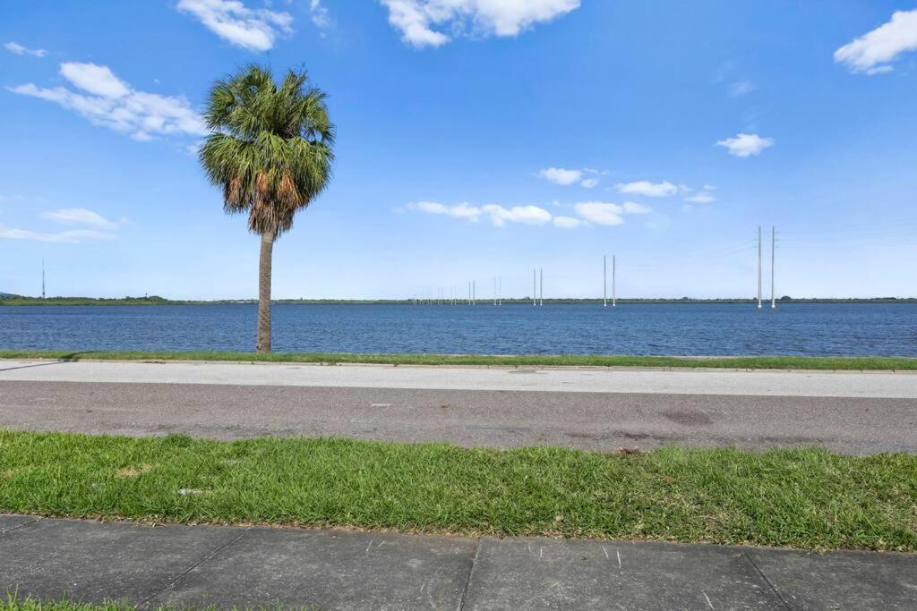 Mermaids Grotto Waterfront 1Br Apt With Bay View Villa Тампа Екстериор снимка